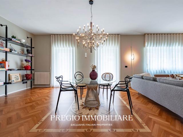 Nel quartiere Murat, zona tra le più prestigiose e richieste. 170m² Bari