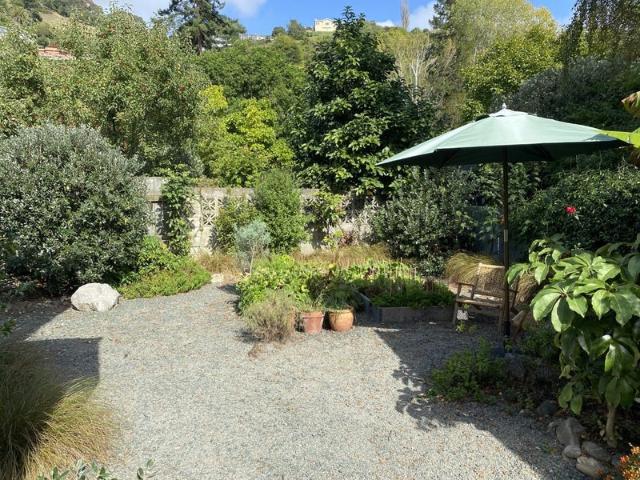 nelson east, 2 bedrooms