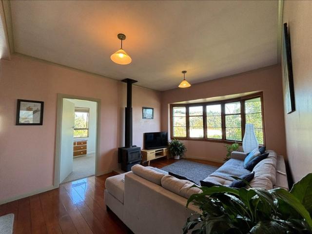nelson south, 3 bedrooms