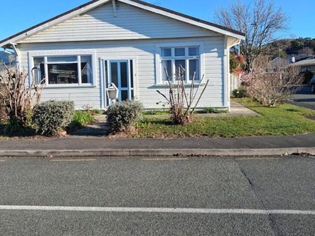 nelson south, 3 bedrooms