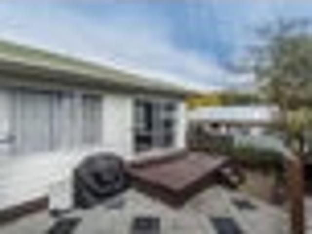 Nelson South, 2 bedrooms, $520 pw