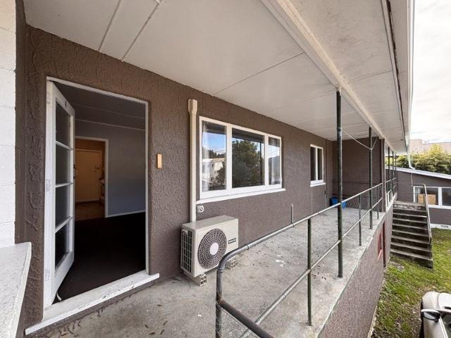 nelson south, 2 bedrooms