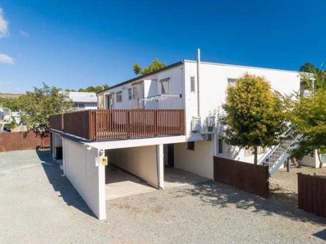 nelson south, 2 bedrooms