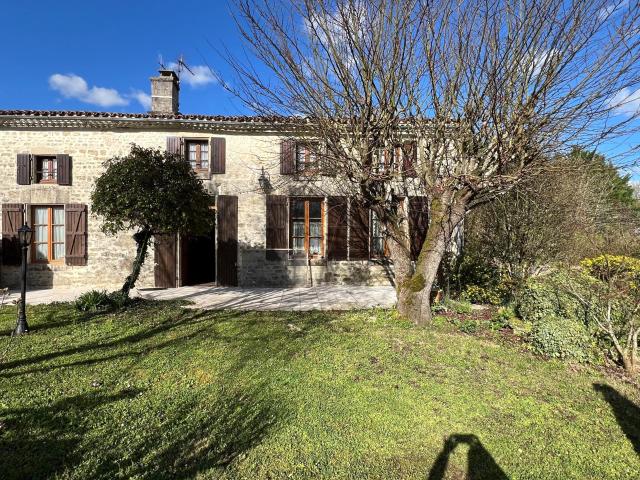 Néré Vente Maison 17