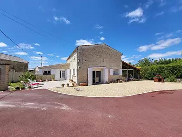 Néré 17510 Achat / Vente maison 5 pièces t5