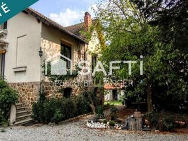Néris les Bains: Charmante maison rénové entièrement depuis le DPE en G. 5 pièces avec gîte indépendant et grand terrain de 1541m²