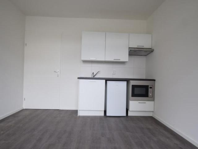 Nette kamer met eigen keuken