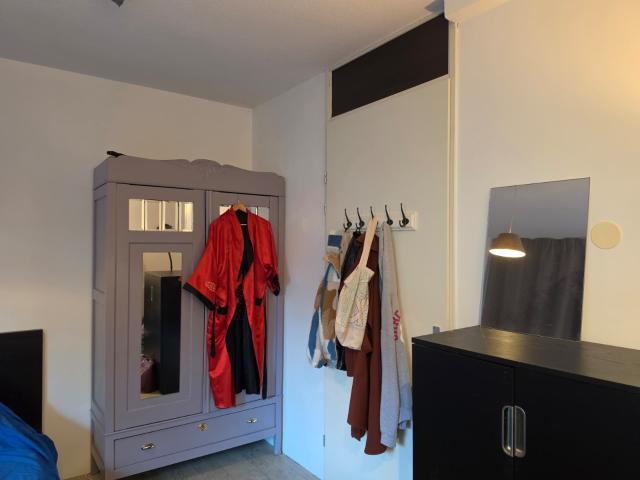 Nette ruime kamer Utrecht Terwijde