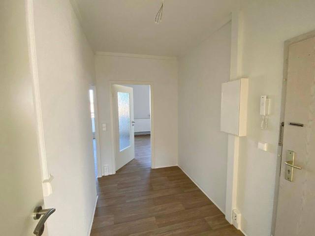Nettokaltmiete exkl. Betriebskosten, for rent at Alexander Gerbig Straße 43, Wahlbezirk 74, Suhl 98527