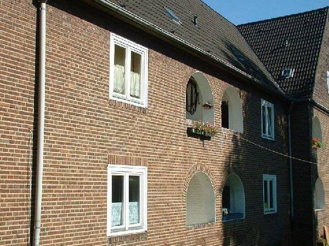 Nettokaltmiete exkl. Betriebskosten, for rent at Flurstr. 5, Borbeck Mitte, Essen 45355