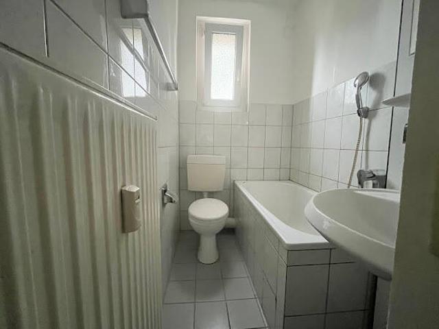 Nettokaltmiete exkl. Betriebskosten, for rent at Stauderstraße 34, Altenessen Süd, Essen 45326