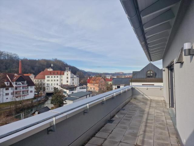 Nettokaltmiete exkl. Betriebskosten, for rent at Heidenheim 89522, Germany