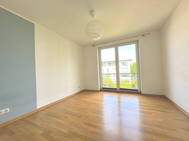 Nettokaltmiete exkl. Betriebskosten, for rent at Holsteiner Chaussee 12, Eidelstedt, Hamburg 22523