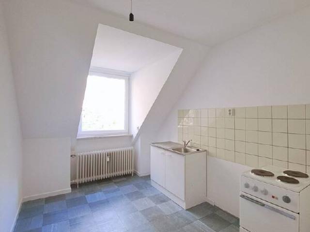Nettokaltmiete exkl. Betriebskosten, for rent at Kieler Str. 389, Stellingen, Hamburg 22525