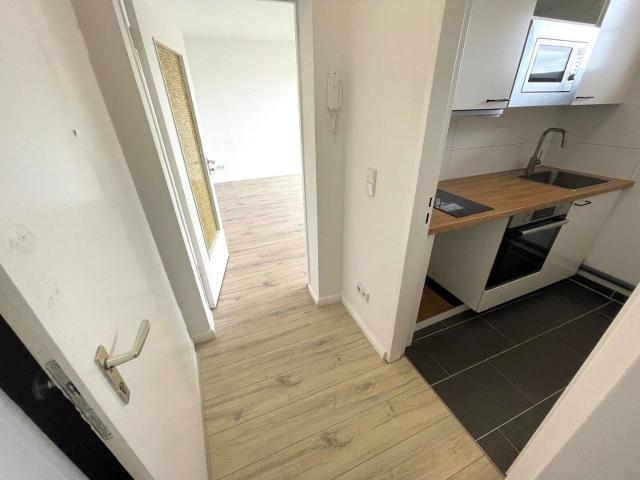Nettokaltmiete exkl. Betriebskosten, for rent at Rostocker Str. 50, Moabit, Berlin 10553