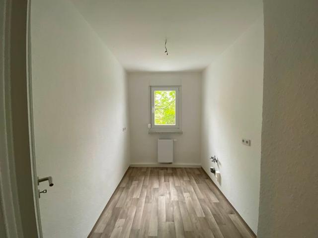 Nettokaltmiete exkl. Betriebskosten, for rent at Zella Mehlis 98544, Germany