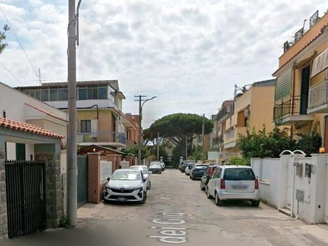 Nettuno elegante bilocale arredato