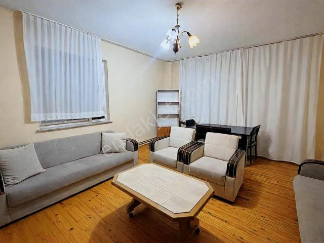 Net Emlaktan Üniversite Karşısında 3+1 Eşyalı Daire