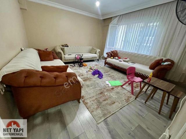 Net Yapı'dan Merkezi Konumda 90m2 Satılık 1. Kat Daire