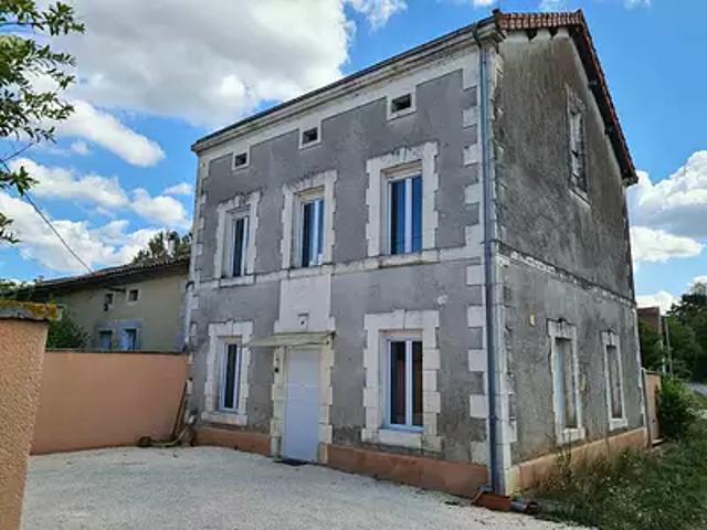 Neuvic 24190 Achat / Vente maison 5 pièces t5 parking
