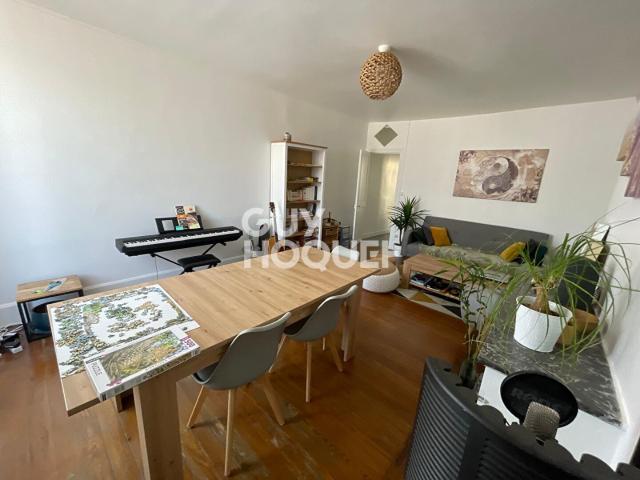 NEUVILLE AUX BOIS APPARTEMENT F4