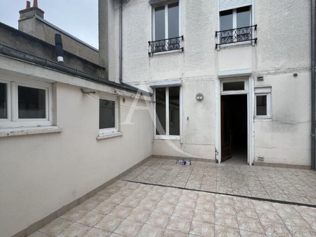 Neuville aux Bois Location Maison 45