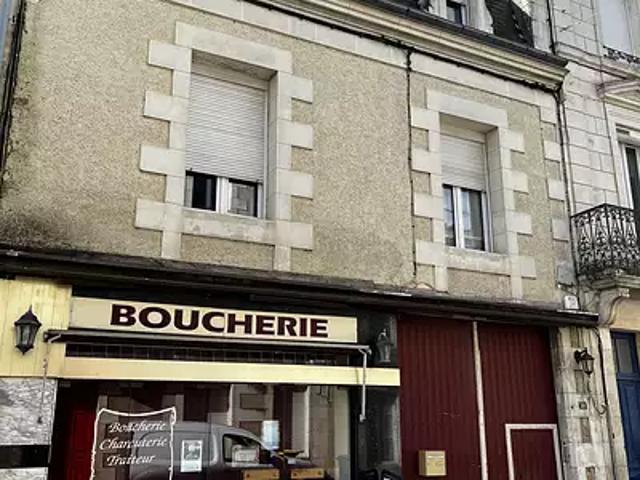 Neuville de Poitou 86170 Achat / Vente immeuble
