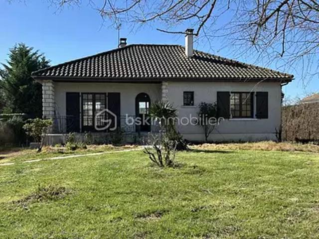Neuville de Poitou 86170 Achat / Vente maison 3 pièces t3 terrasse