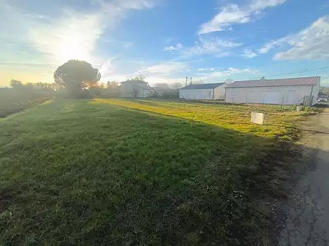 Neuville de Poitou 86170 Achat / Vente terrain
