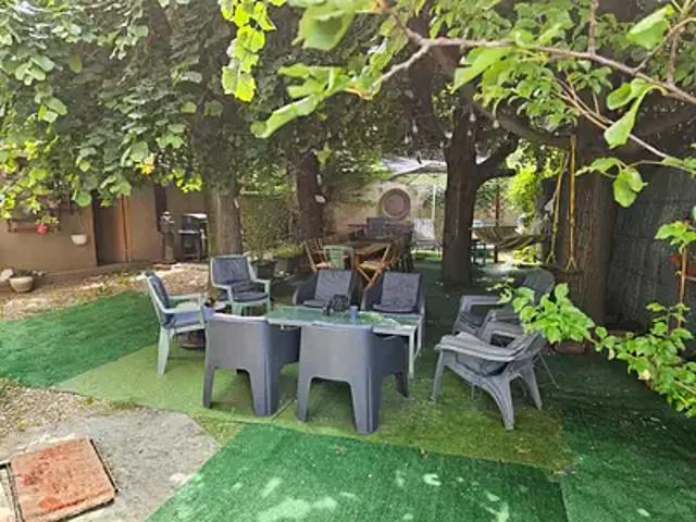 Neuville sur Saône 69250 Achat / Vente appartement 3 pièces t3 piscine jardin