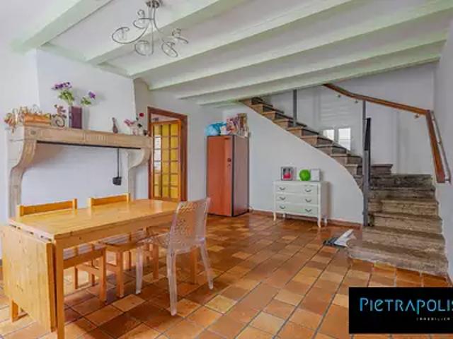 Neuville sur Saône 69250 Achat / Vente maison 7 pièces t7 terrasse parking