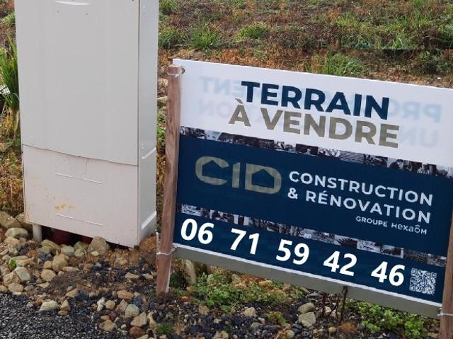 Neuvy le Roi Vente Terrain 37
