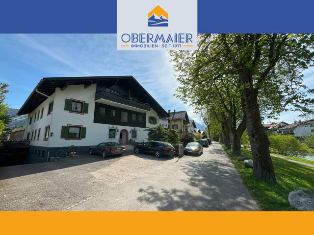 Neuwertig, voll möbliert, zentral & ruhig gelegene 2 Zi. Wohnung in Garmisch mit RENDITEOPTION