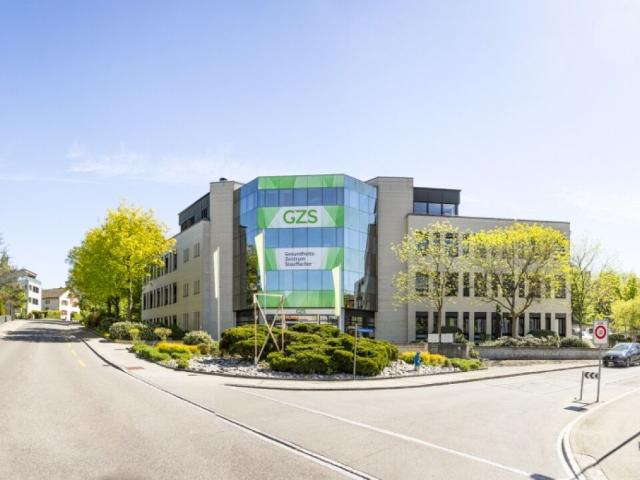 Neuwertige Büro oder Praxisfläche zu vermieten