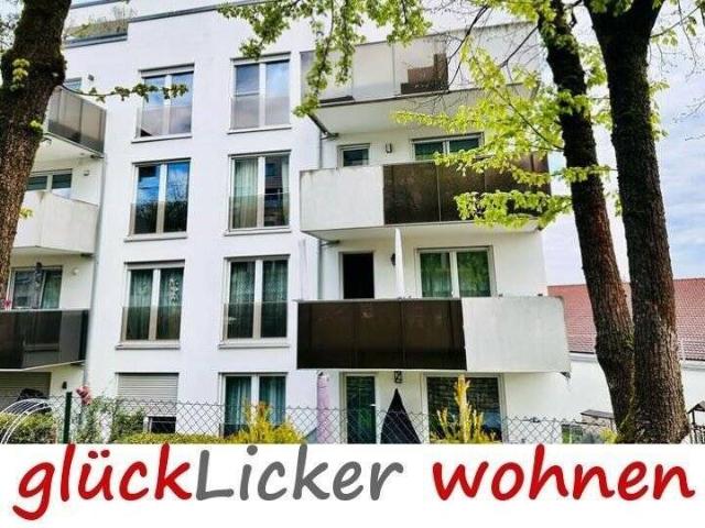 Neuwertige, familienfreundliche 4,5 Zimmer Wohnung in Backnang mit Balkon, Tiefgarage, Fußbodenheizung und privatem Spielplatz!