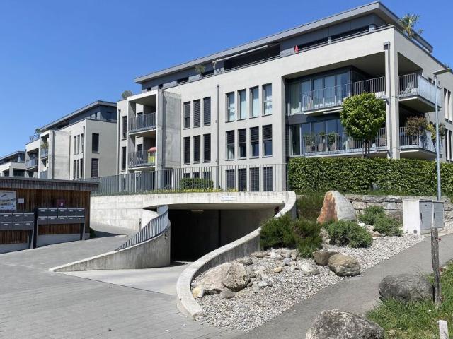 neuwertige Gartenwohnung an idyllischer Lage