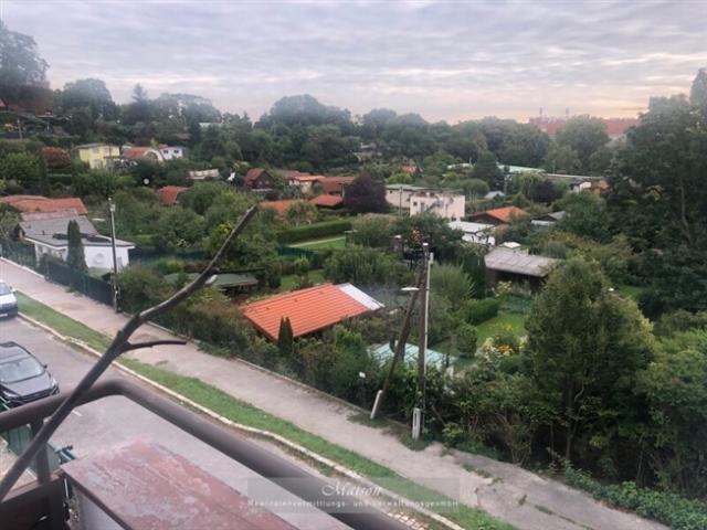 NEUWERTIGE 2 ZIMMER WOHNUNG MIT LOGGIA * GRÜNRUHELAE * KAHLENBERGBLICK