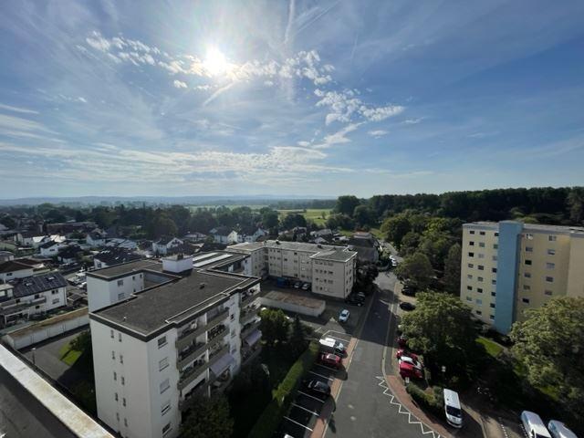 Neuwertige * 4 ZKB ETW mit freiem Blick zum See