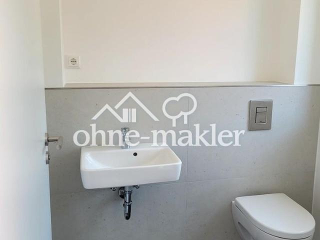 Neuwertige 5 Zimmer DHH mit Erdwärmeheizung und kühlung