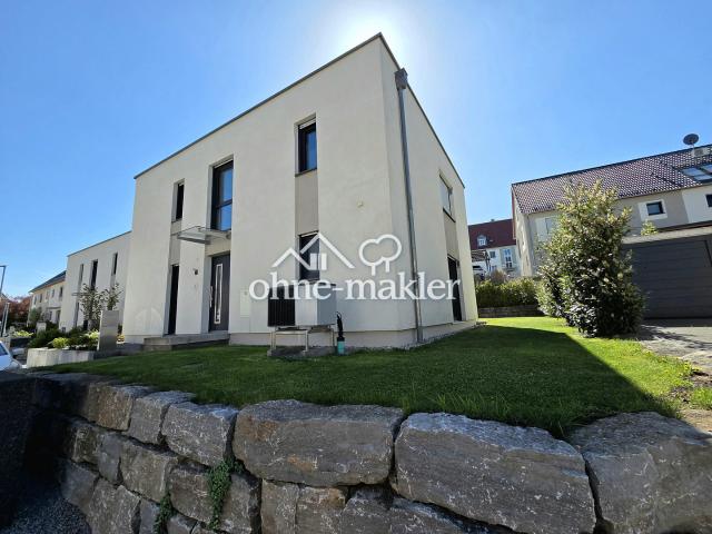 Neuwertiges und modernes Haus in Traumlage