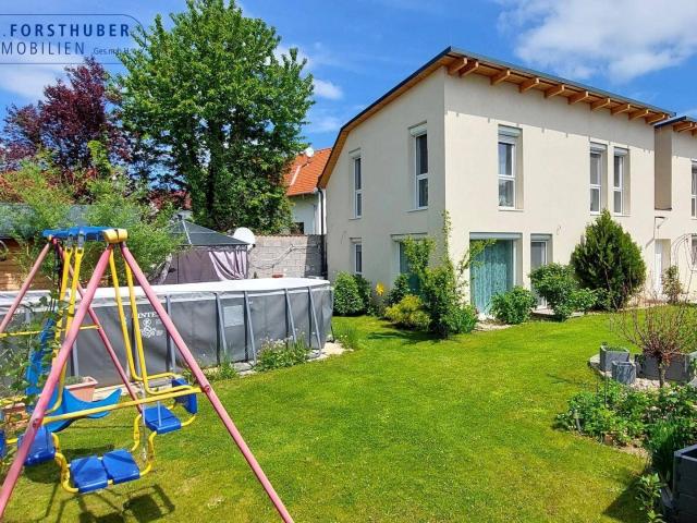 NEUWERTIGES DOPPELHAUS MIT ZWEI GETRENNTEN WOHNUNGEN IN GRÜNRUHELAGE Nähe Schwechat