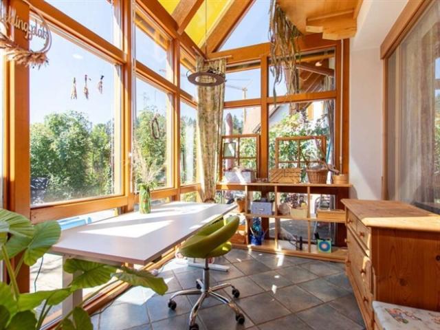 Neuwertiges Einfamilienhaus in Mortantsch 6 Zimmer, Garten, 2 Terrassen, Top Ausstattung!