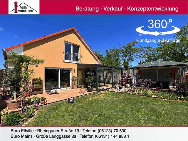 Neuwertiges, freistehendes Traumhaus mit sonnigem Garten und Fernblick in 1 A Wohnlage