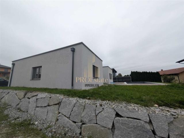 Neuwertiger Bungalow in Peuerbach 4 Zimmer, Pool, Terrasse – Ihr Traumhaus wartet!