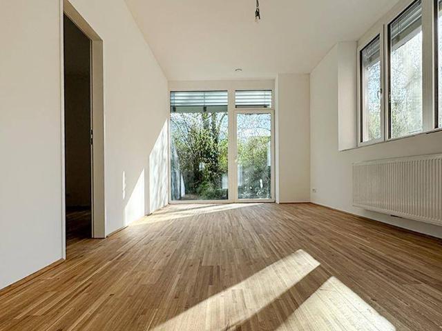 Neu ausgebaute 4 Zimmer Wohnung in idealer Lage