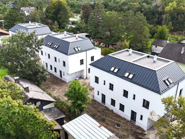 NEU* Doppelhaushälfte mit rund 177 qm Wohnfläche! Tribuswinkel / Baden bei Wien