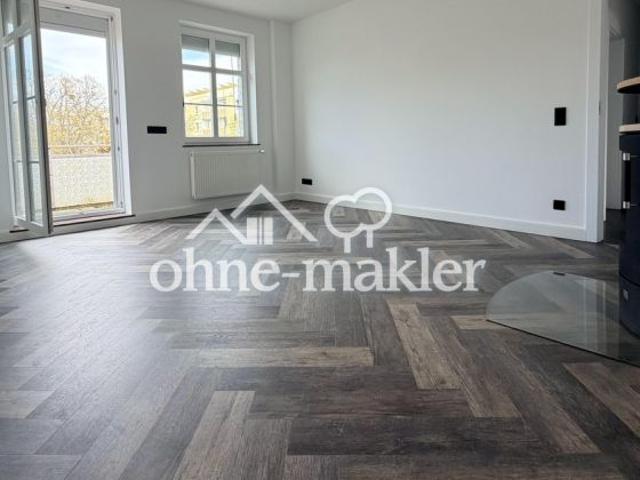 NEU* Erstbezug nach umfangreicher Sanierung! 3 Raum Wohnung mit Balkon und Kamin in Cottbus/Sandow