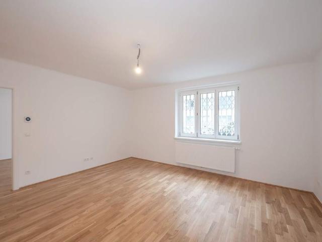 NEU+ Hochwertiger 4 Zimmer NEUBAU ERSTBEZUG Erdgeschoss