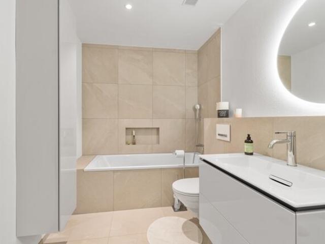 Neu modern sonnig ruhig | dreamo. Ch