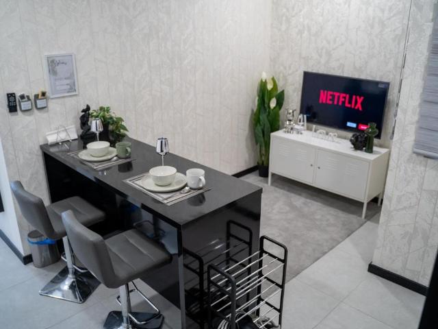 neu suites, condominium